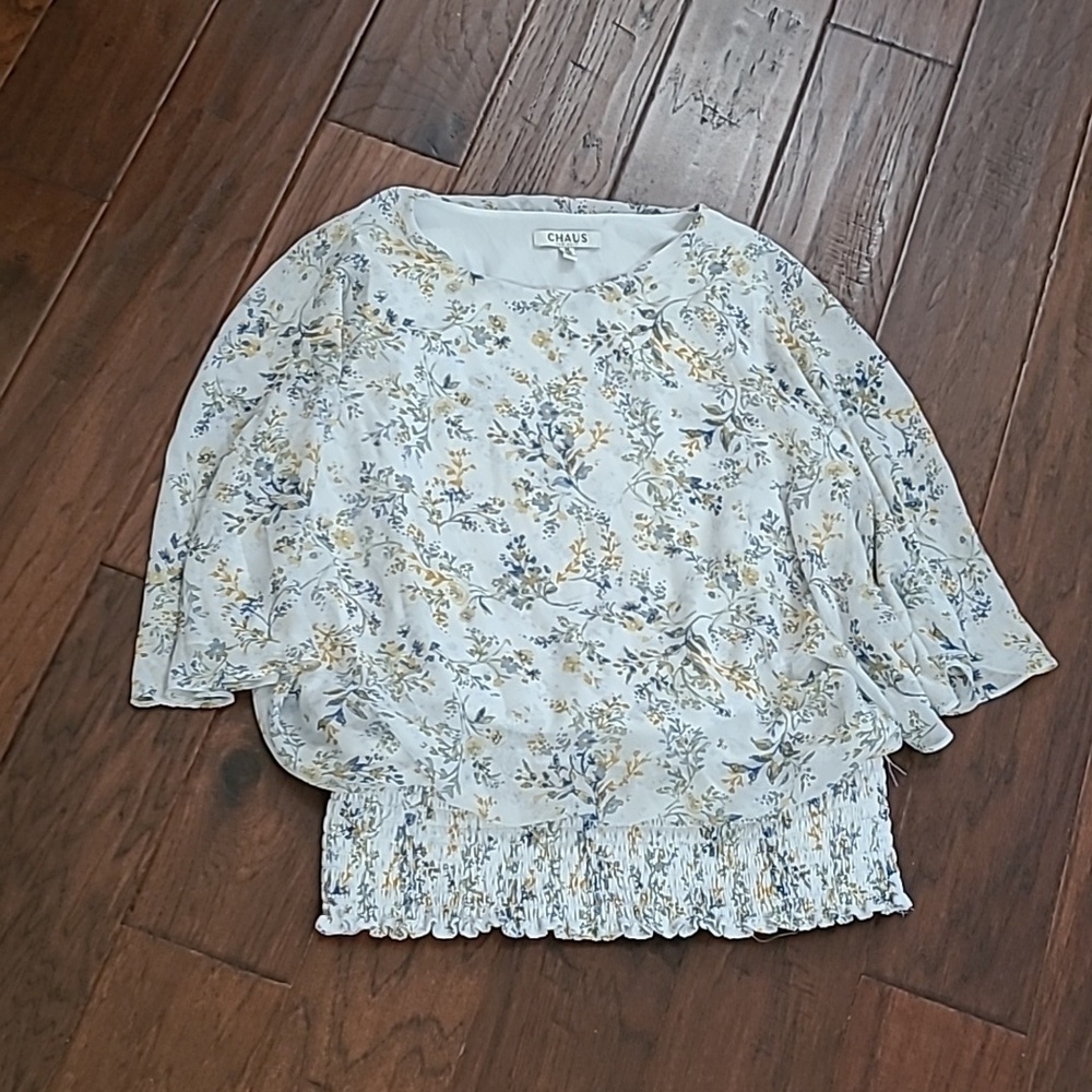 Chaus Cream Floral Top with Batwing Sleeves size 1X